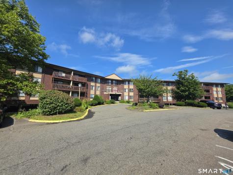 1103 Cromwell Hills Drive Cromwell CT 06416