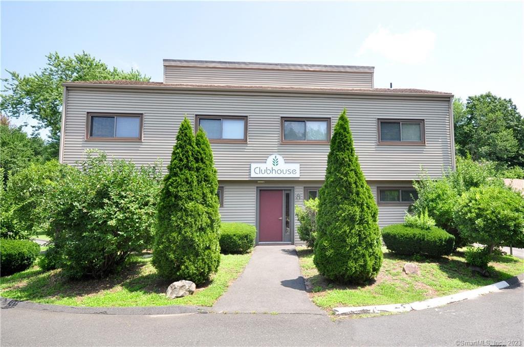 18 Greenbriar Drive Farmington CT 06032