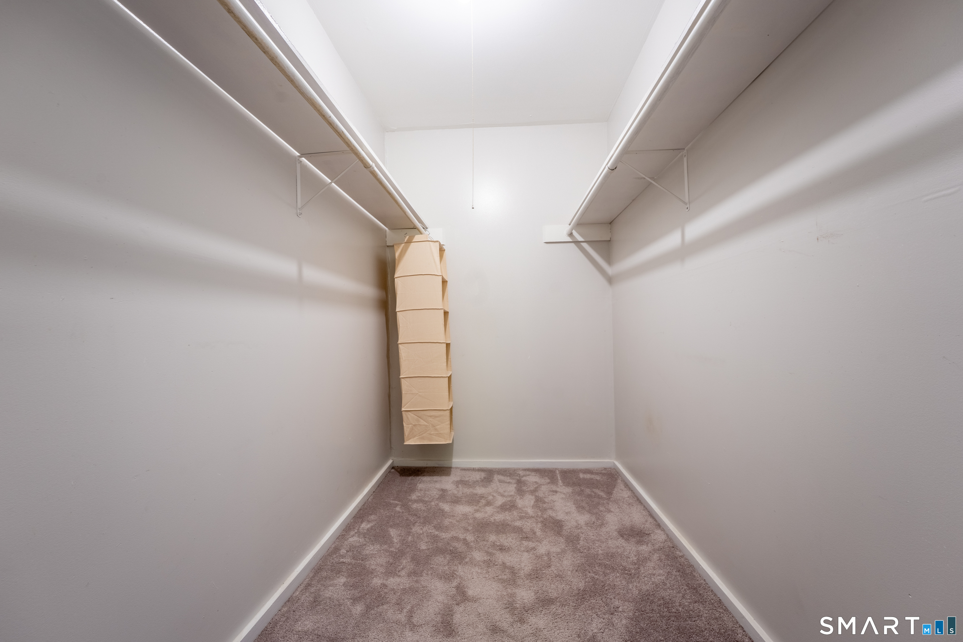 15 Willow Court Cromwell CT 06416