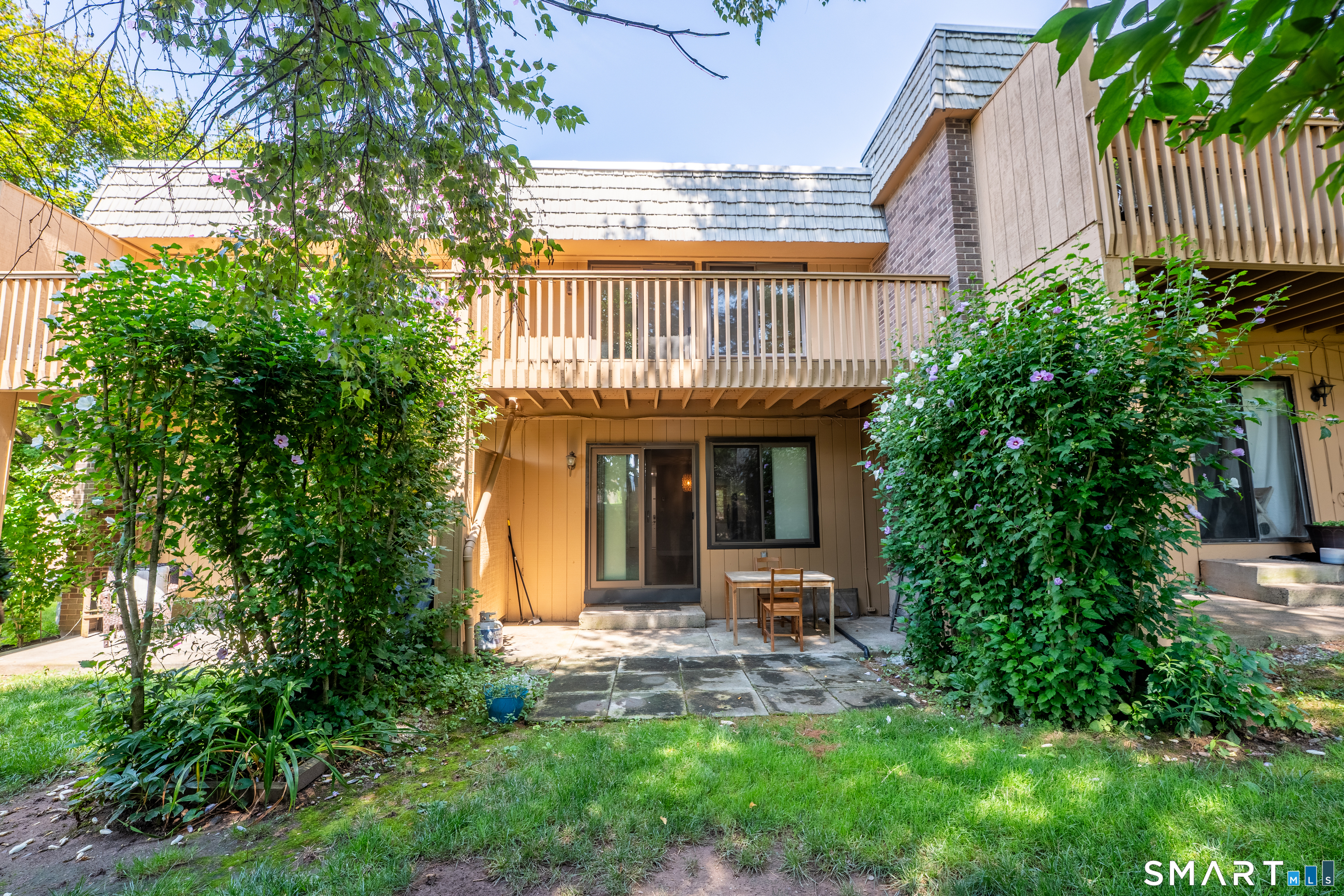 15 Willow Court Cromwell CT 06416