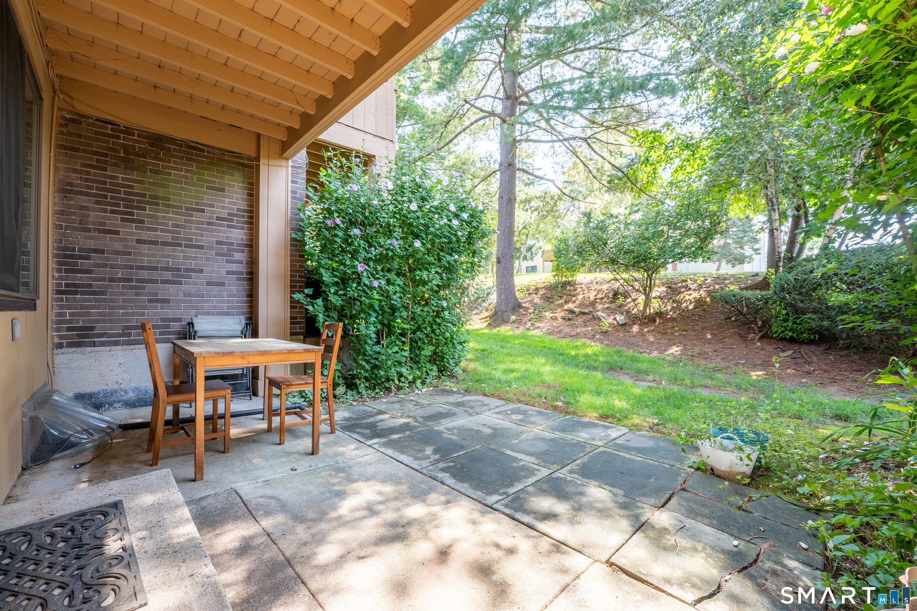15 Willow Court Cromwell CT 06416