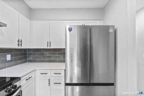 33 Deer Run Bethel CT 06801