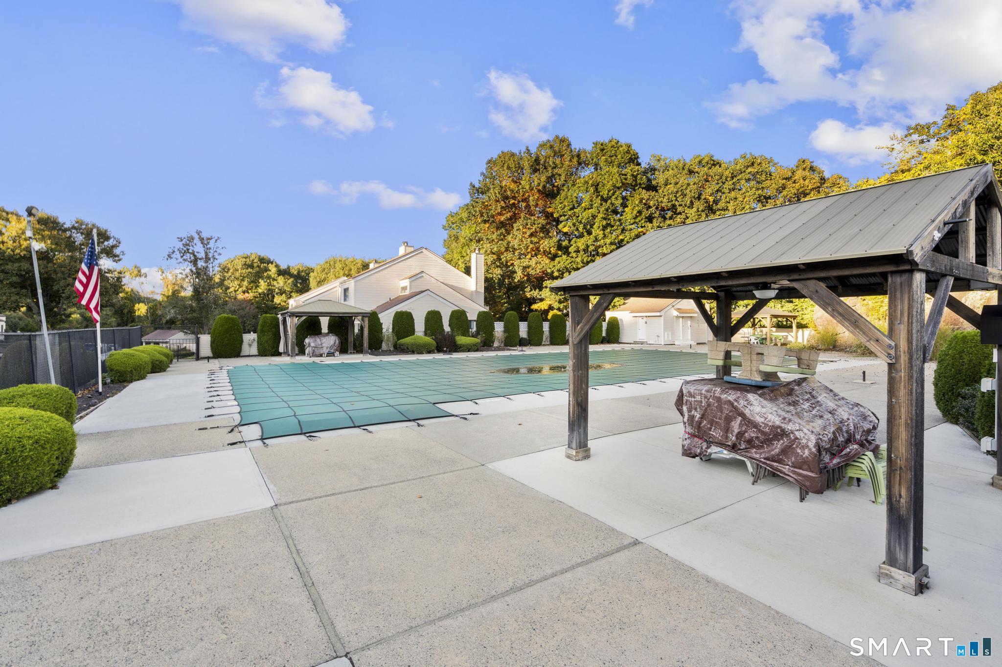 33 Deer Run Bethel CT 06801