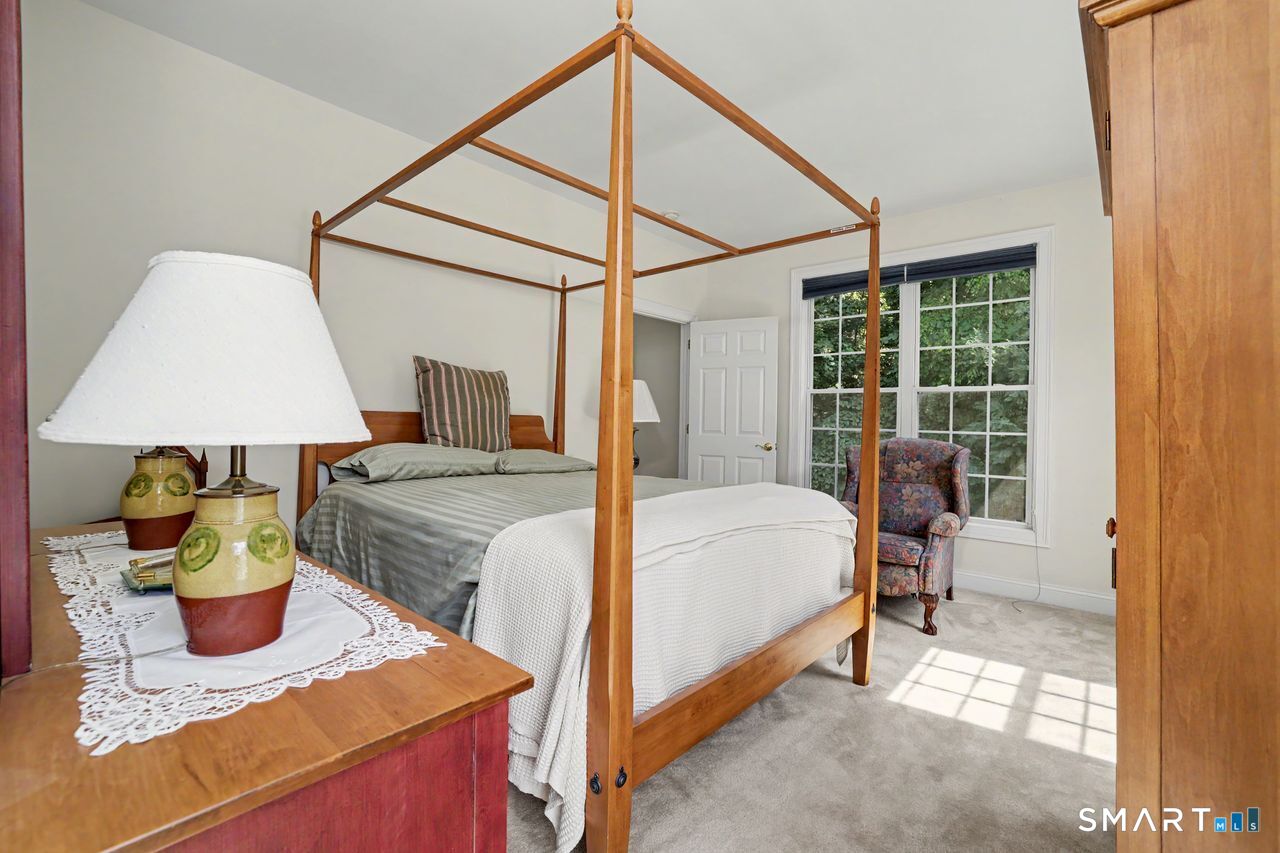 13 Kenington Road Avon CT 06001
