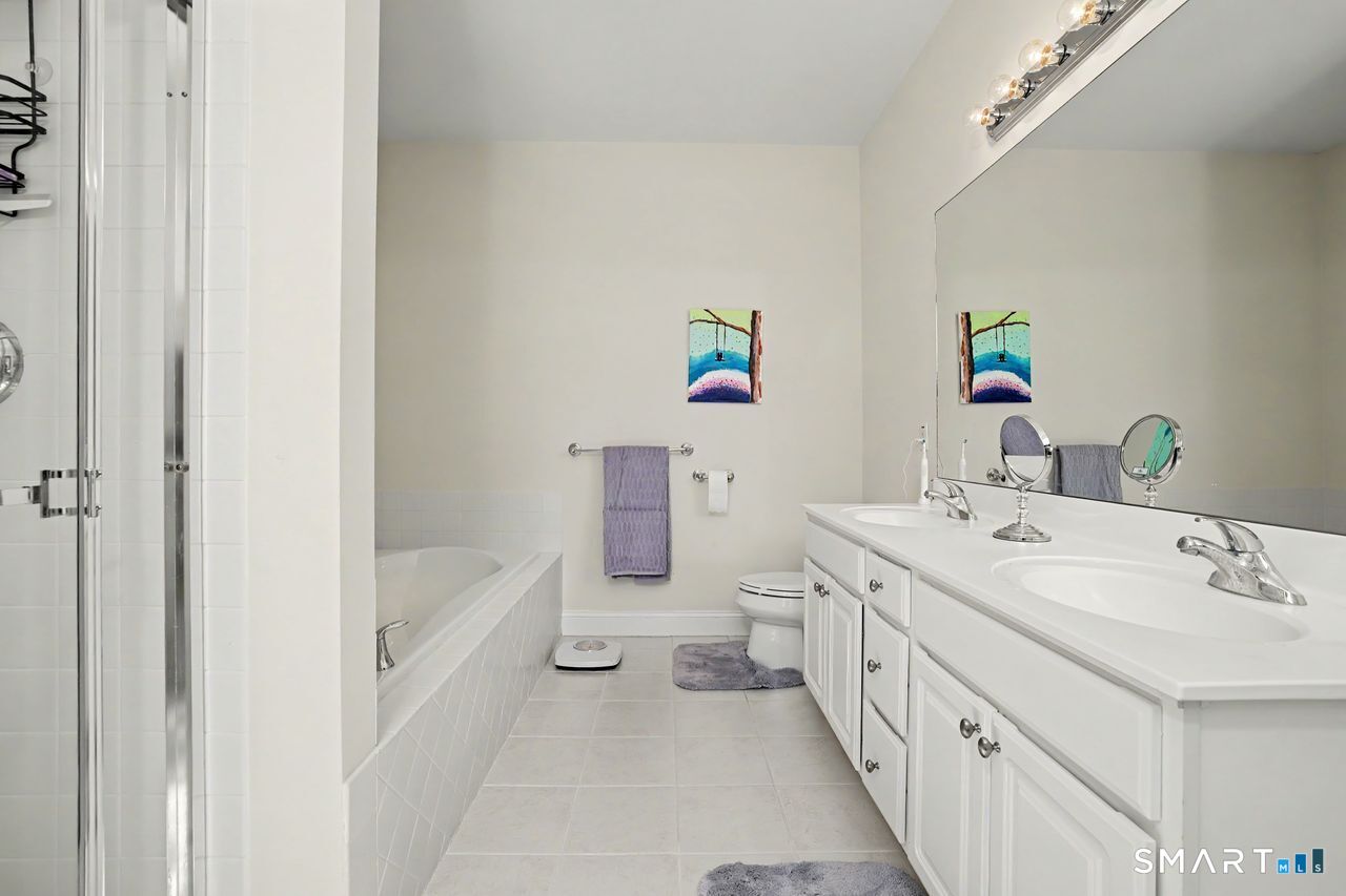 13 Kenington Road Avon CT 06001