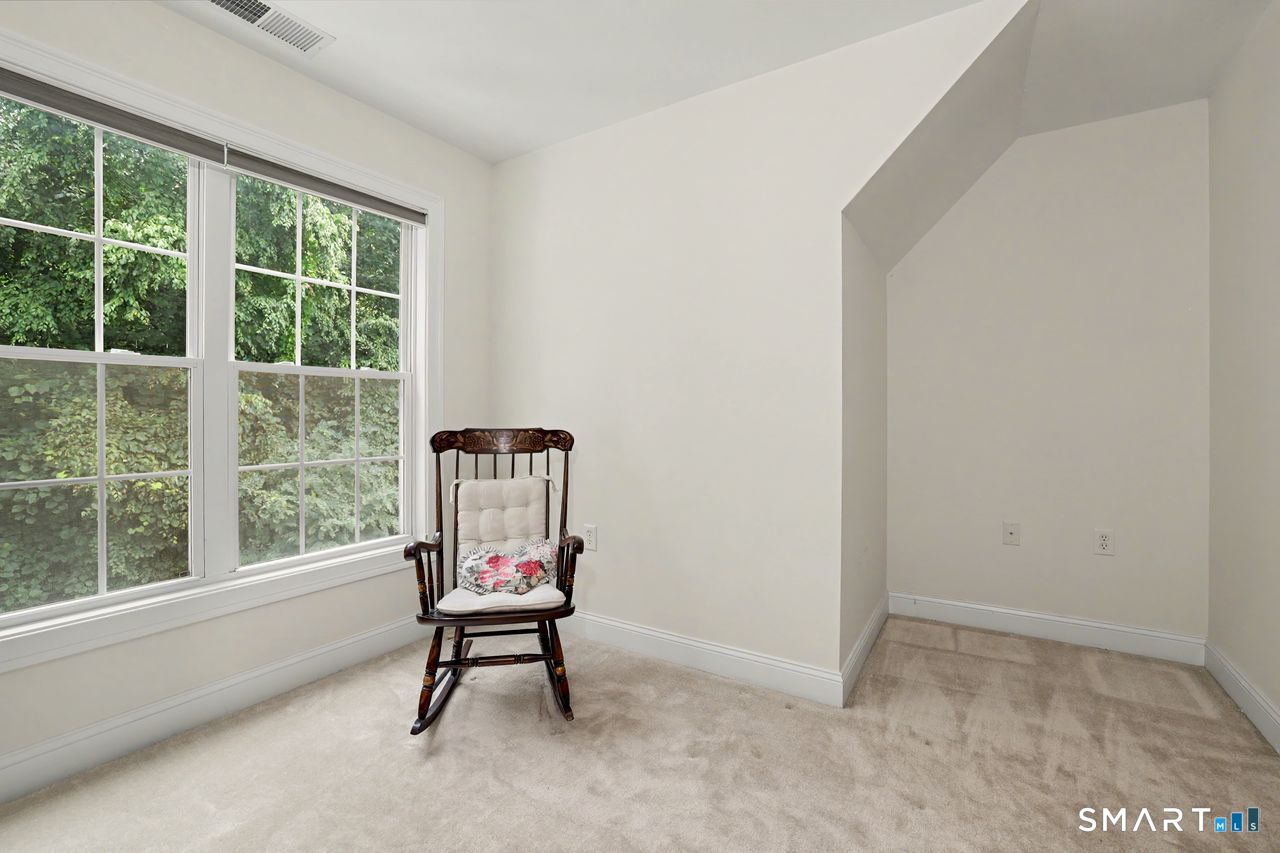 13 Kenington Road Avon CT 06001