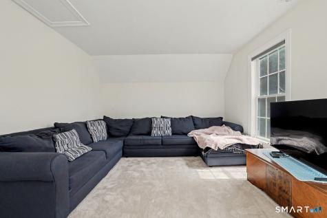 13 Kenington Road Avon CT 06001