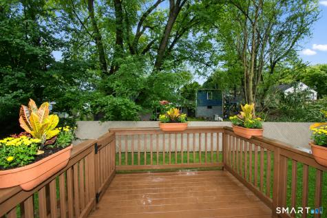 13 Colonial Village Shelton CT 06484