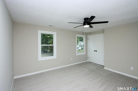 13 Colonial Village Shelton CT 06484