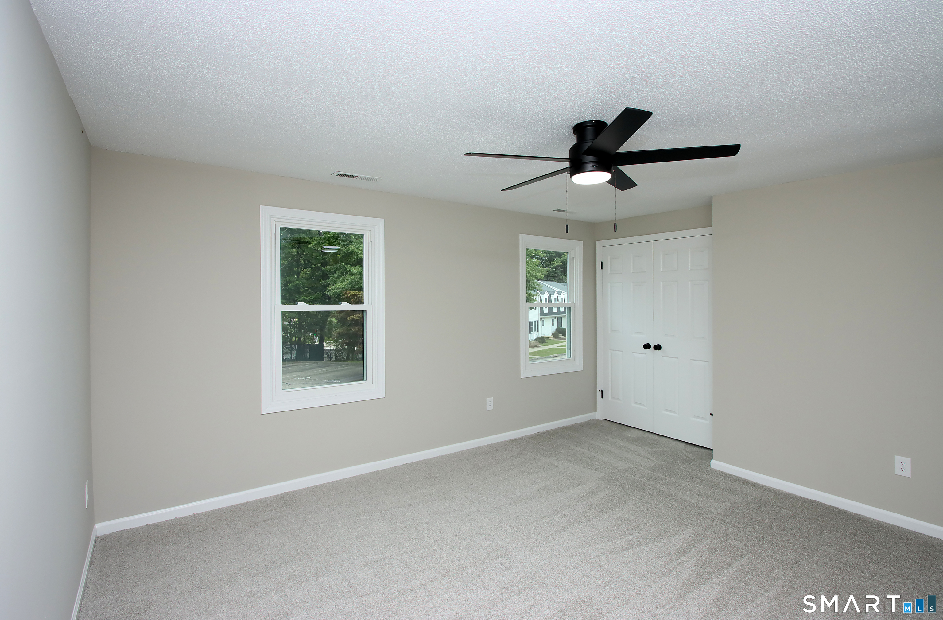 13 Colonial Village Shelton CT 06484