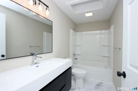 13 Colonial Village Shelton CT 06484