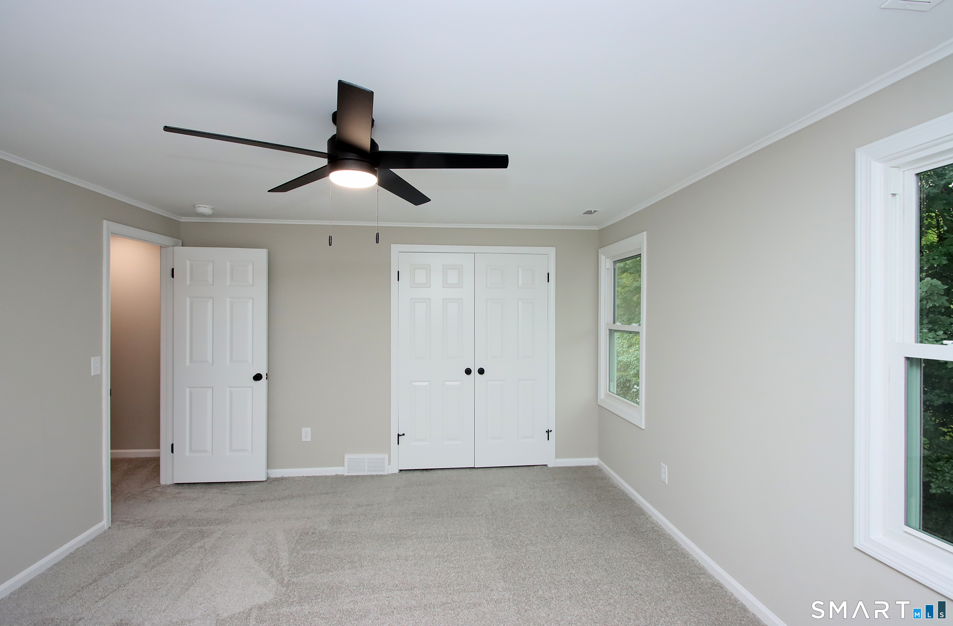 13 Colonial Village Shelton CT 06484
