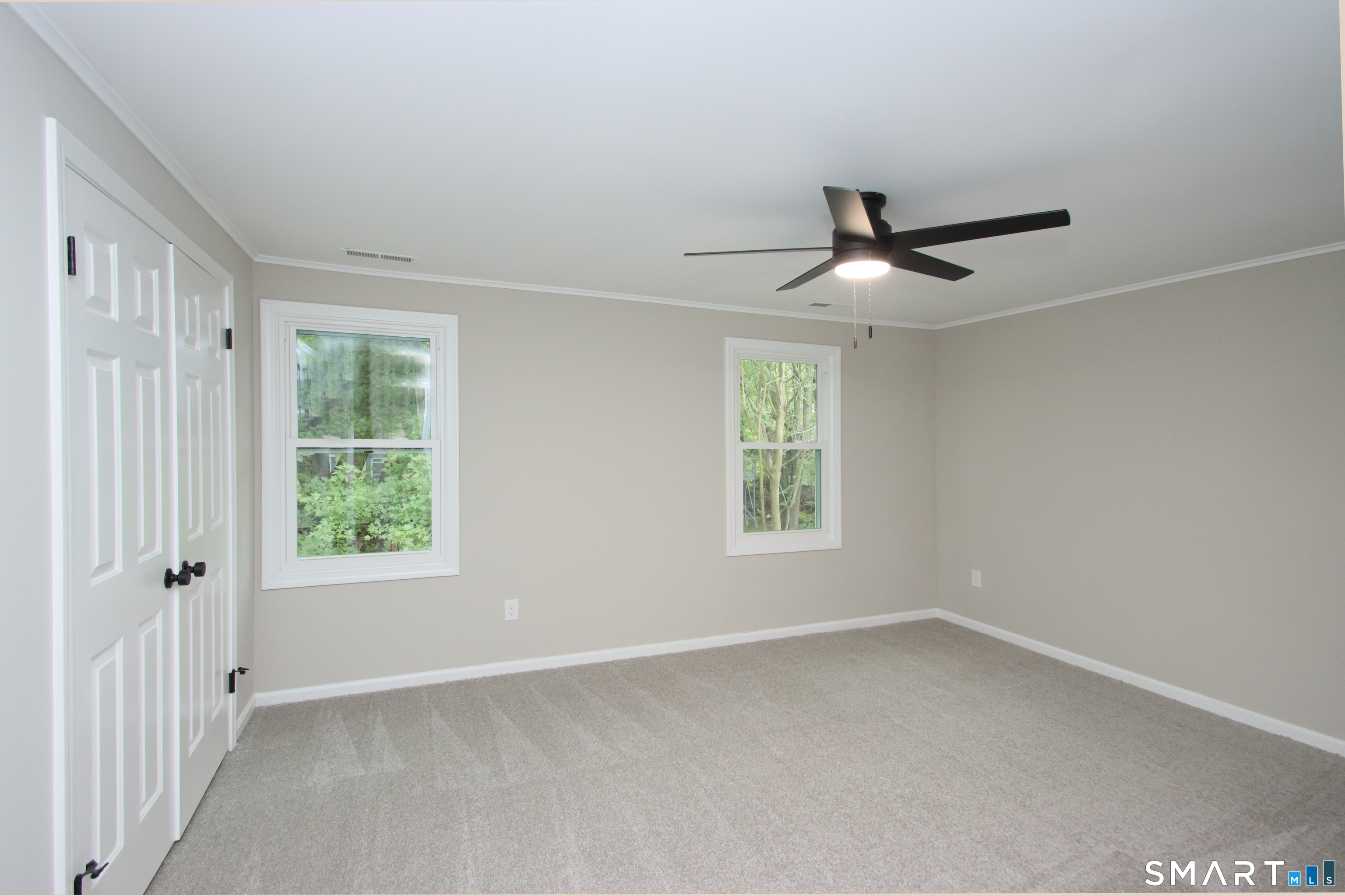 13 Colonial Village Shelton CT 06484