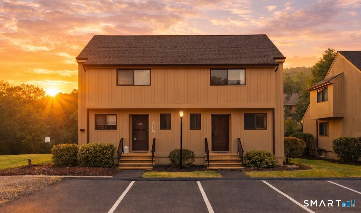 9 Avon Court Beacon Falls CT 06403