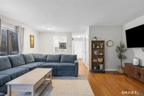9 Avon Court Beacon Falls CT 06403