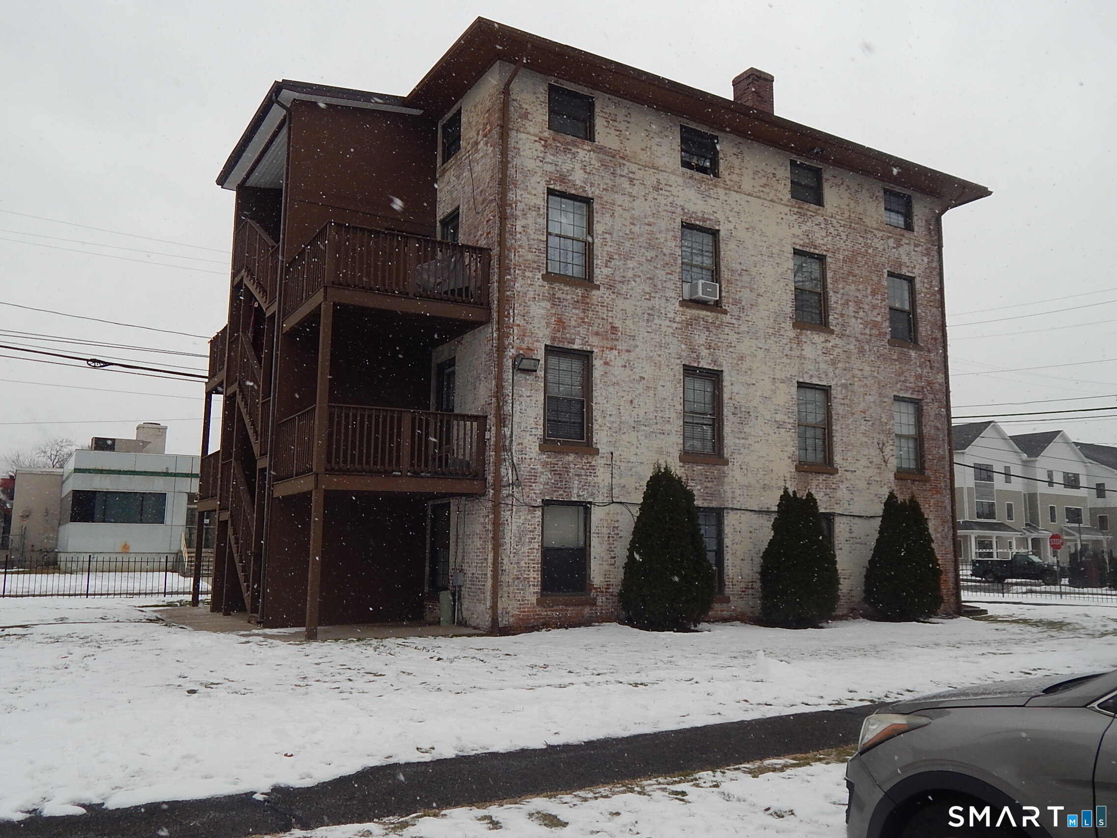 76 Van Block Avenue Hartford CT 06106