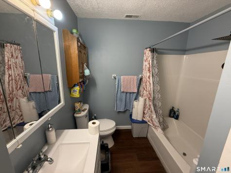 11 Darling Street Southington CT 06489