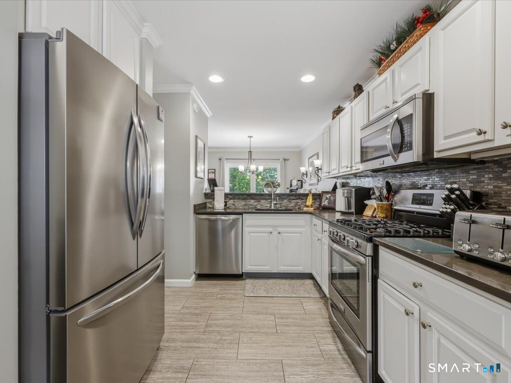 1404 Cypress Drive Danbury CT 06811