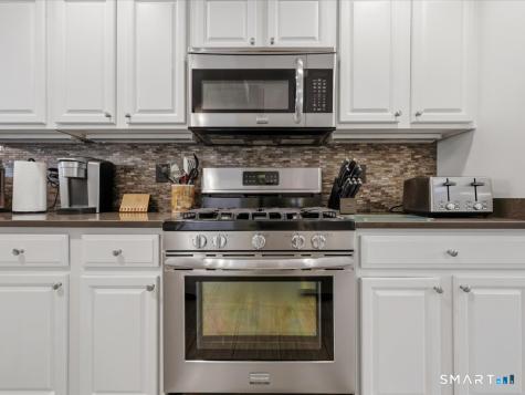 1404 Cypress Drive Danbury CT 06811