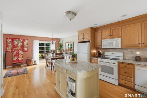51-B Academy Lane Southington CT 06489