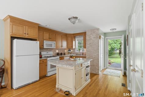 51-B Academy Lane Southington CT 06489