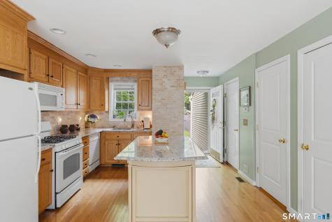 51-B Academy Lane Southington CT 06489