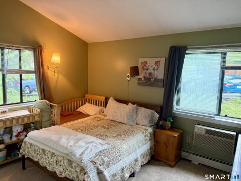 128 Woodland Drive Cromwell CT 06416