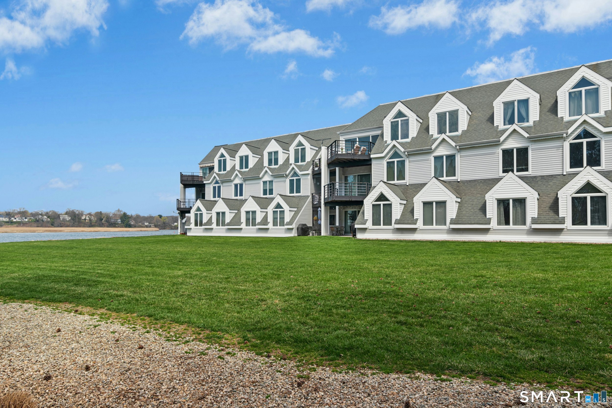 833 Popes Island Road Milford CT 06461