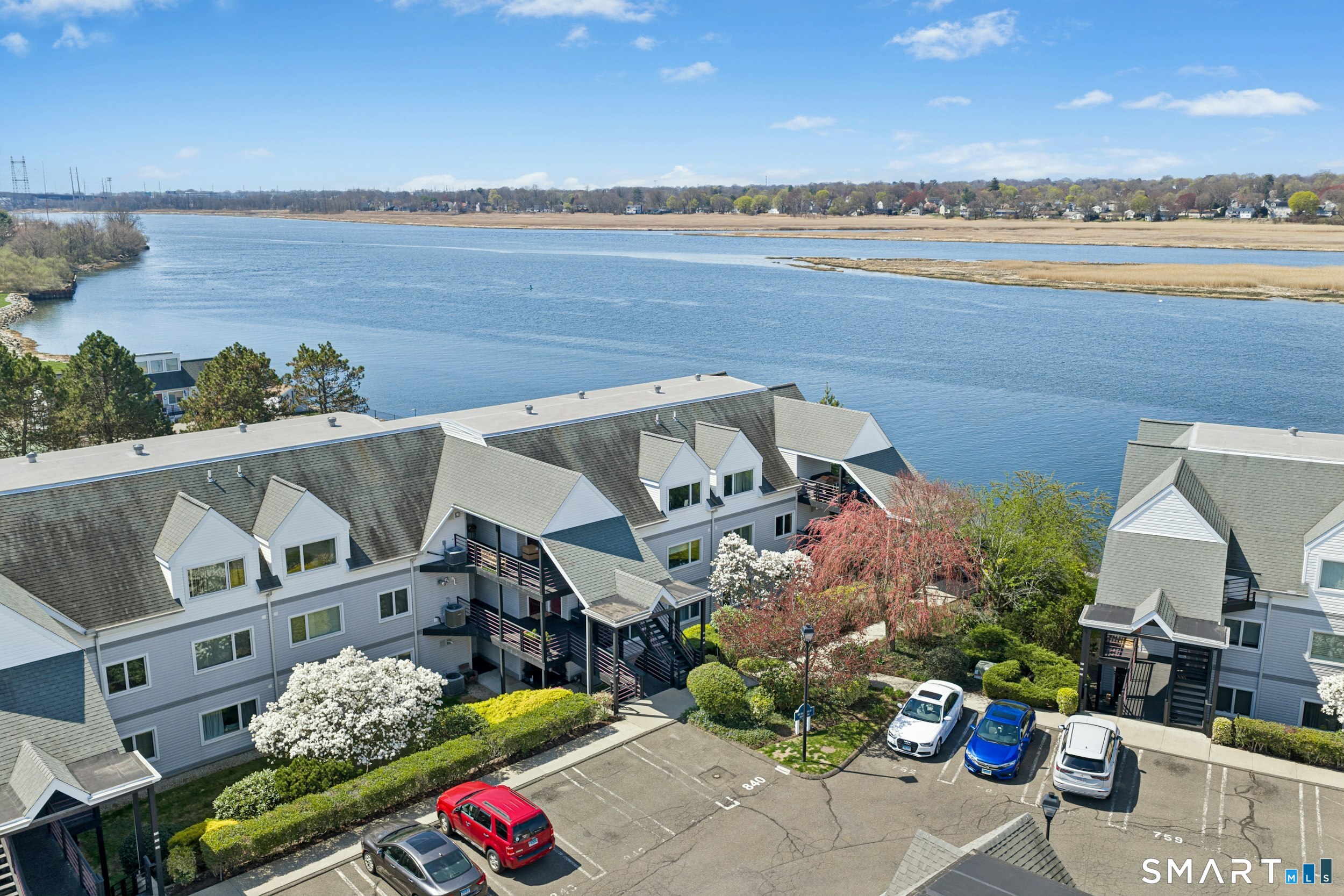 833 Popes Island Road Milford CT 06461