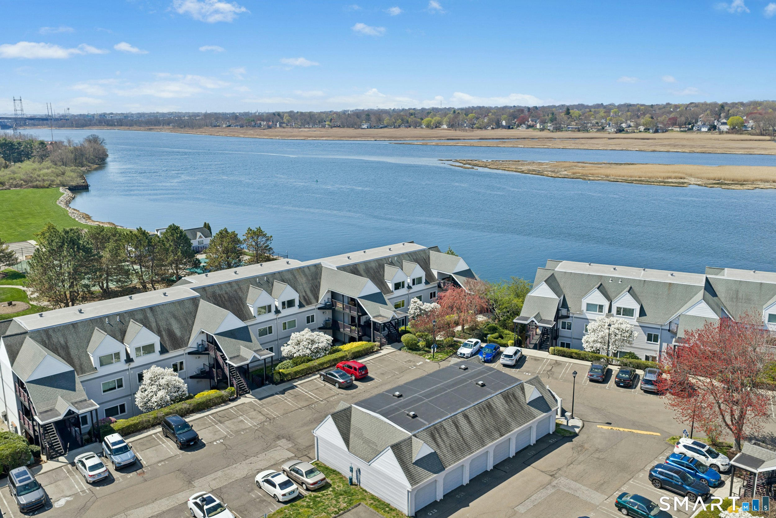 833 Popes Island Road Milford CT 06461