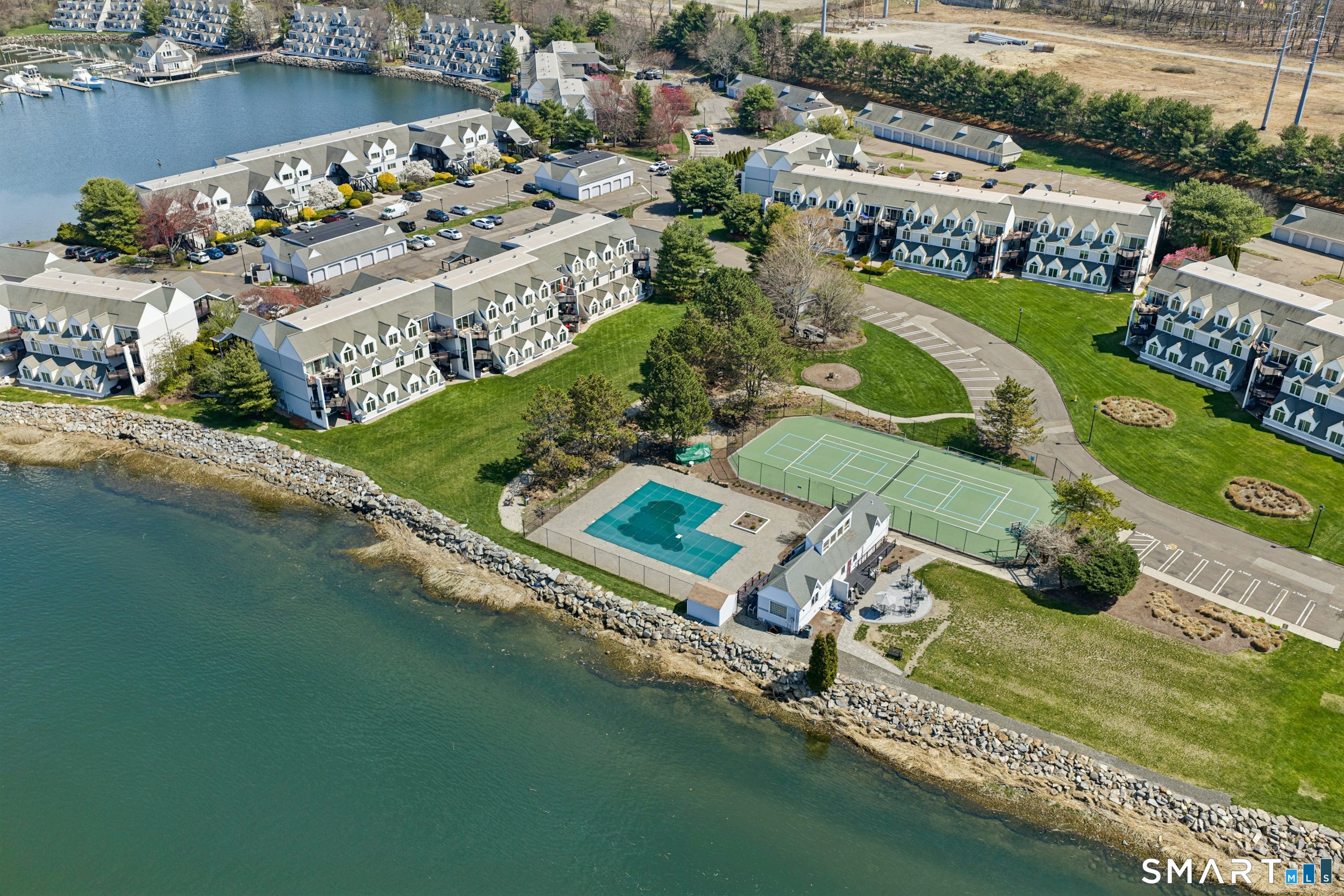 833 Popes Island Road Milford CT 06461