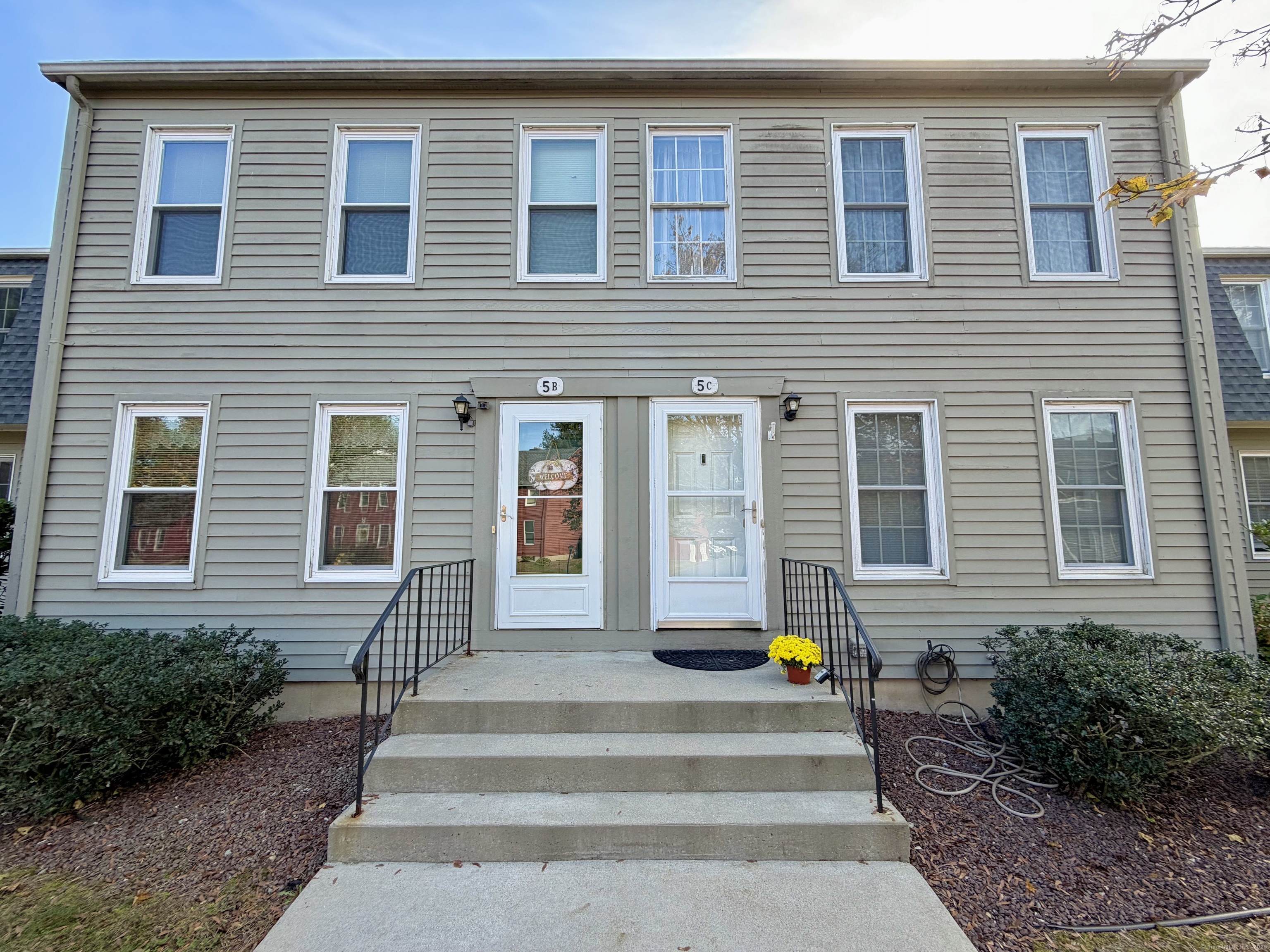 5 Riverview Drive East Windsor CT 06088