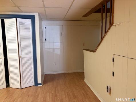 302 Blackstone Village Meriden CT 06450