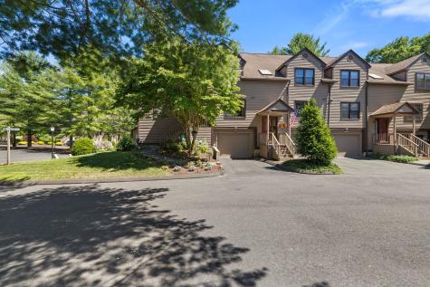 16 Willowbrook Circle Monroe CT 06468