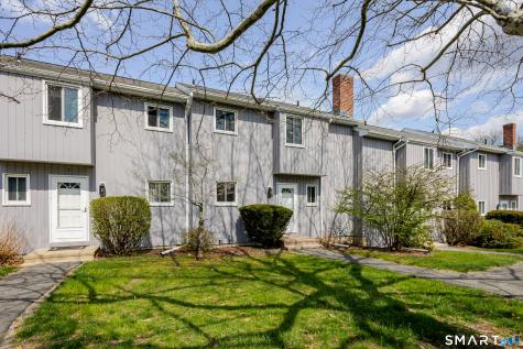 10 Monika Lane Brookfield CT 06804