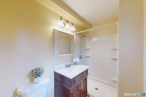 10 Monika Lane Brookfield CT 06804