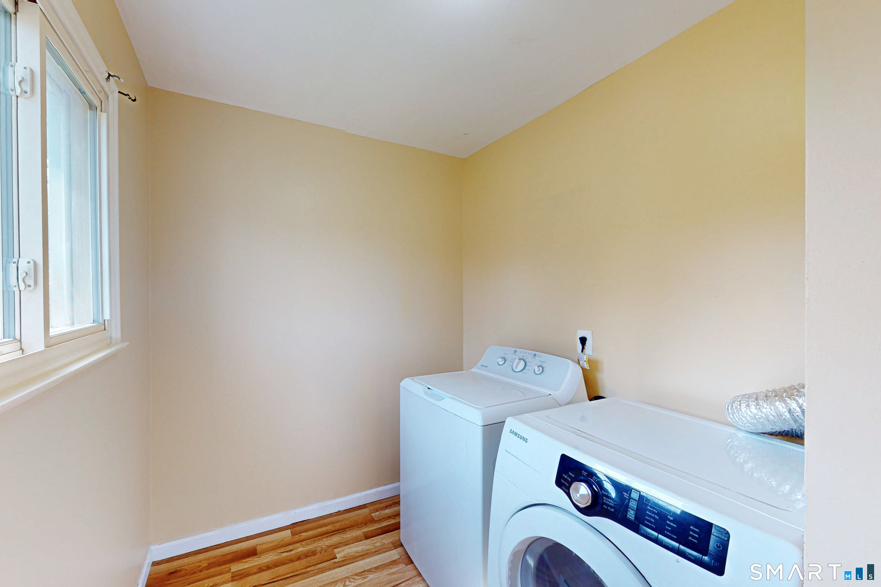 10 Monika Lane Brookfield CT 06804