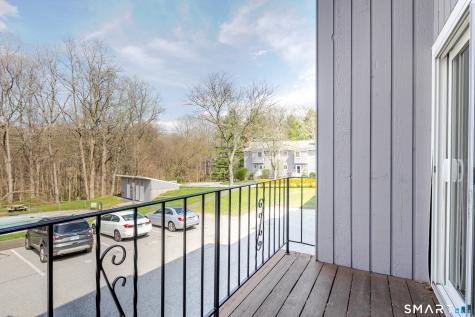 10 Monika Lane Brookfield CT 06804
