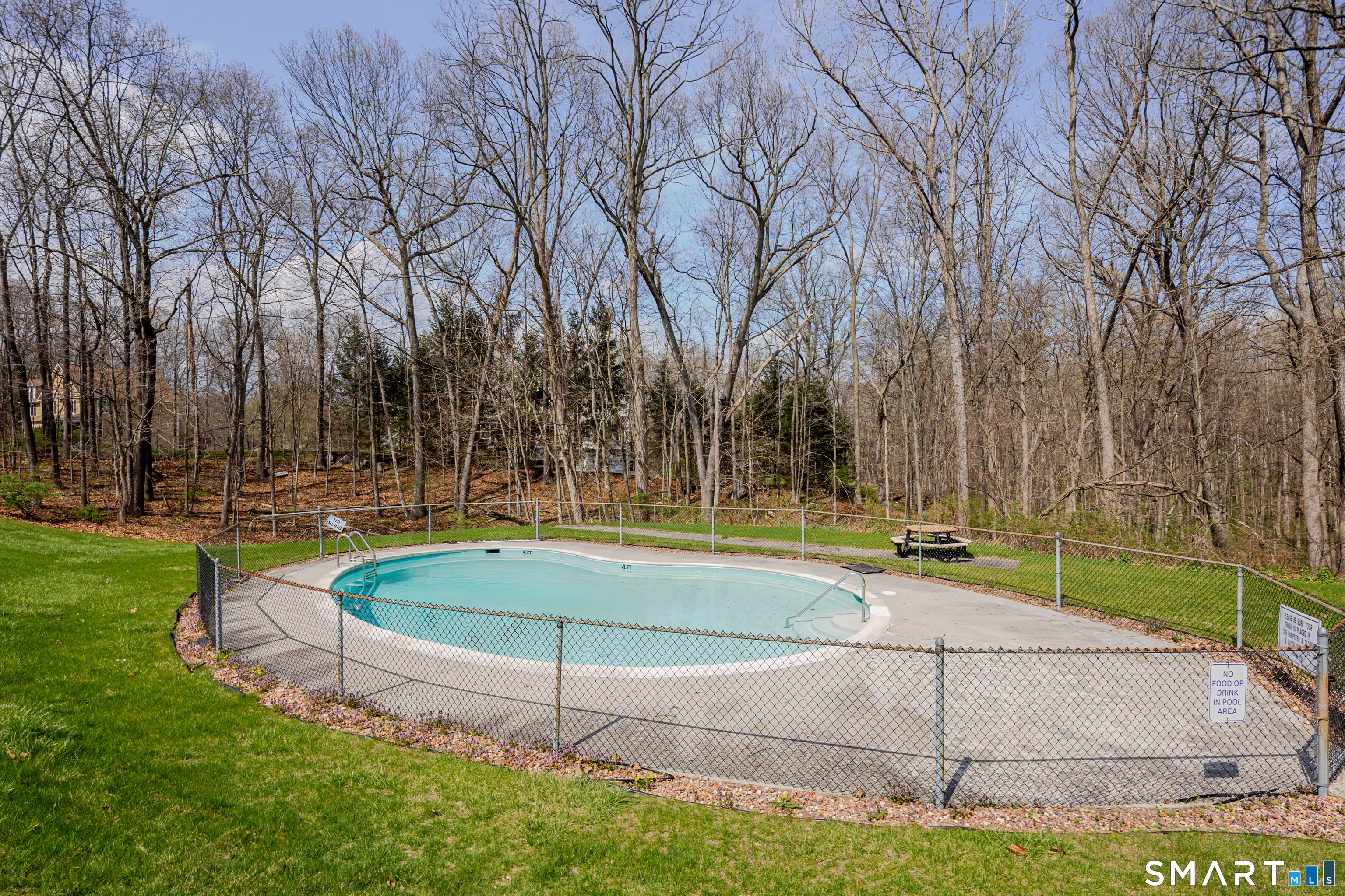 10 Monika Lane Brookfield CT 06804