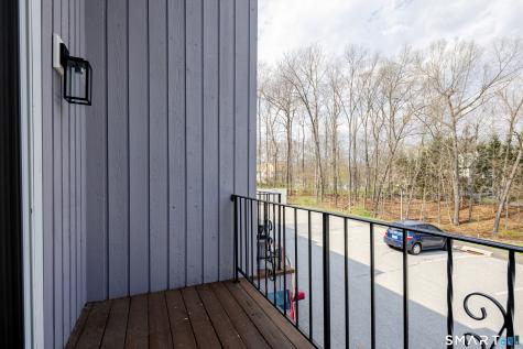 10 Monika Lane Brookfield CT 06804
