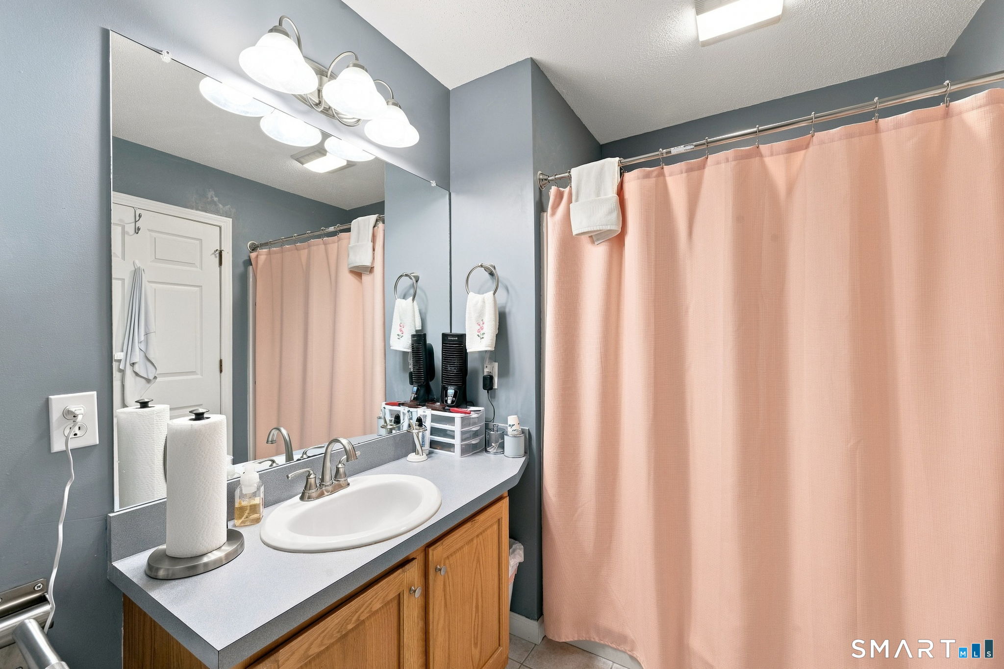 20 Hillside Farms Drive East Windsor CT 06016