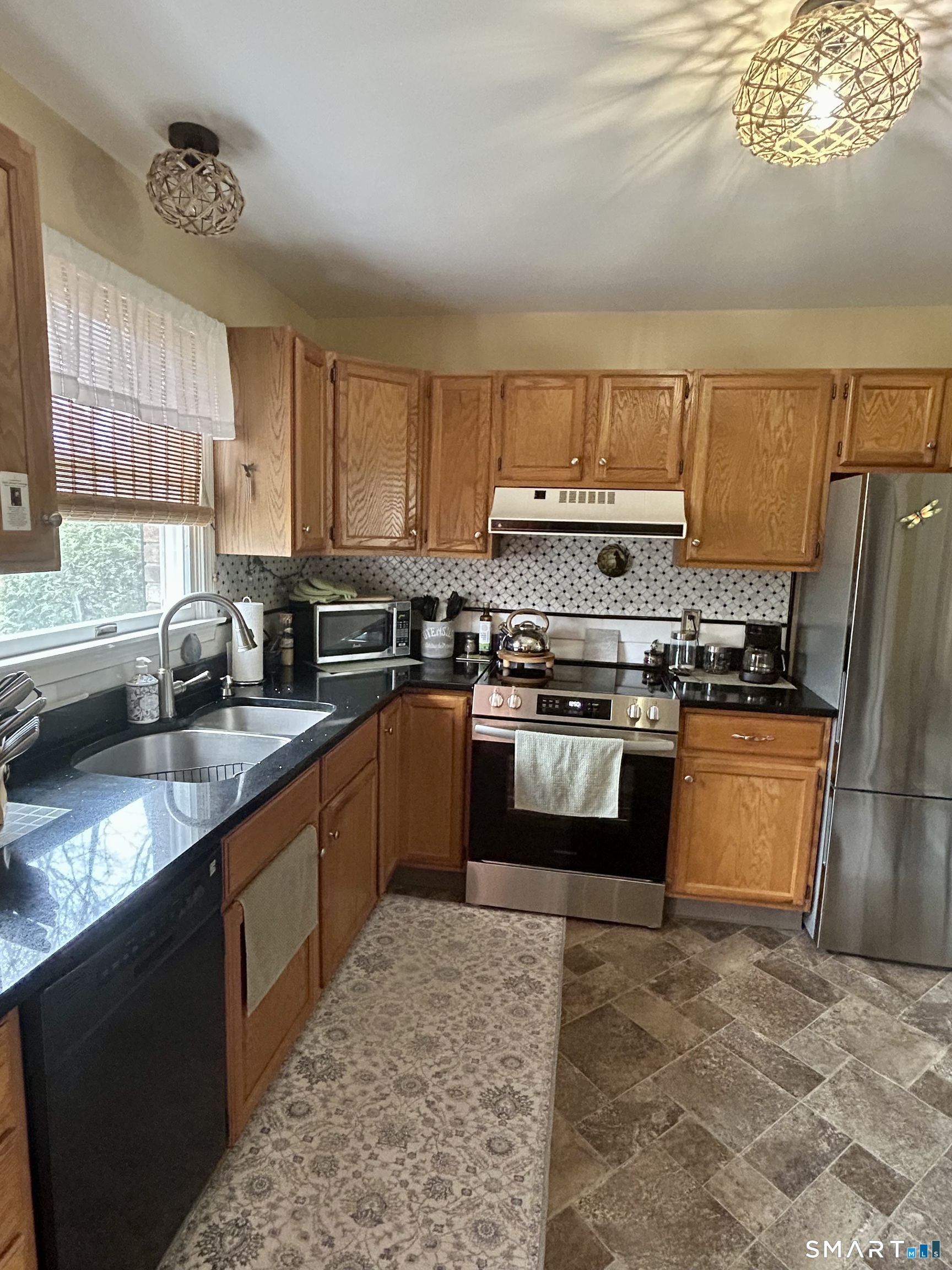 11 Athol Street Killingly CT 06239