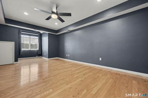 614 Popes Island Road Milford CT 06461