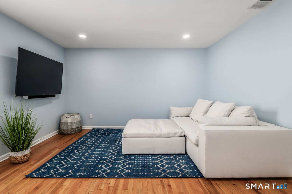 179 South Avenue New Canaan CT 06840
