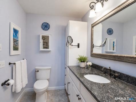 12 Edgewood Court Simsbury CT 06070