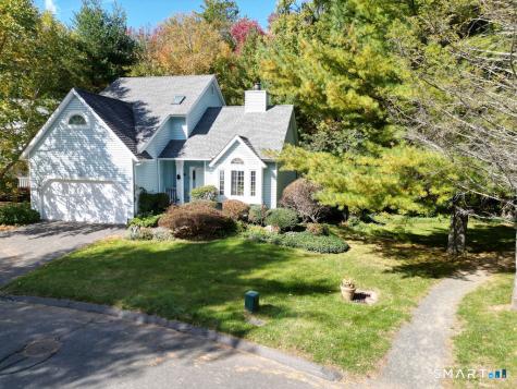 12 Edgewood Court Simsbury CT 06070