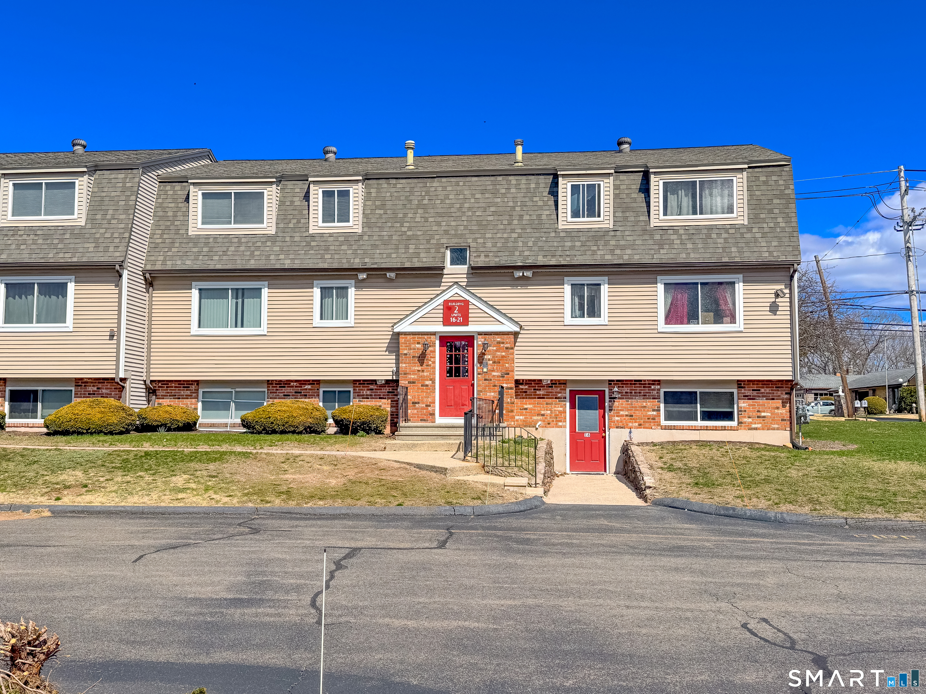 17 Evergreene Wallingford CT 06492