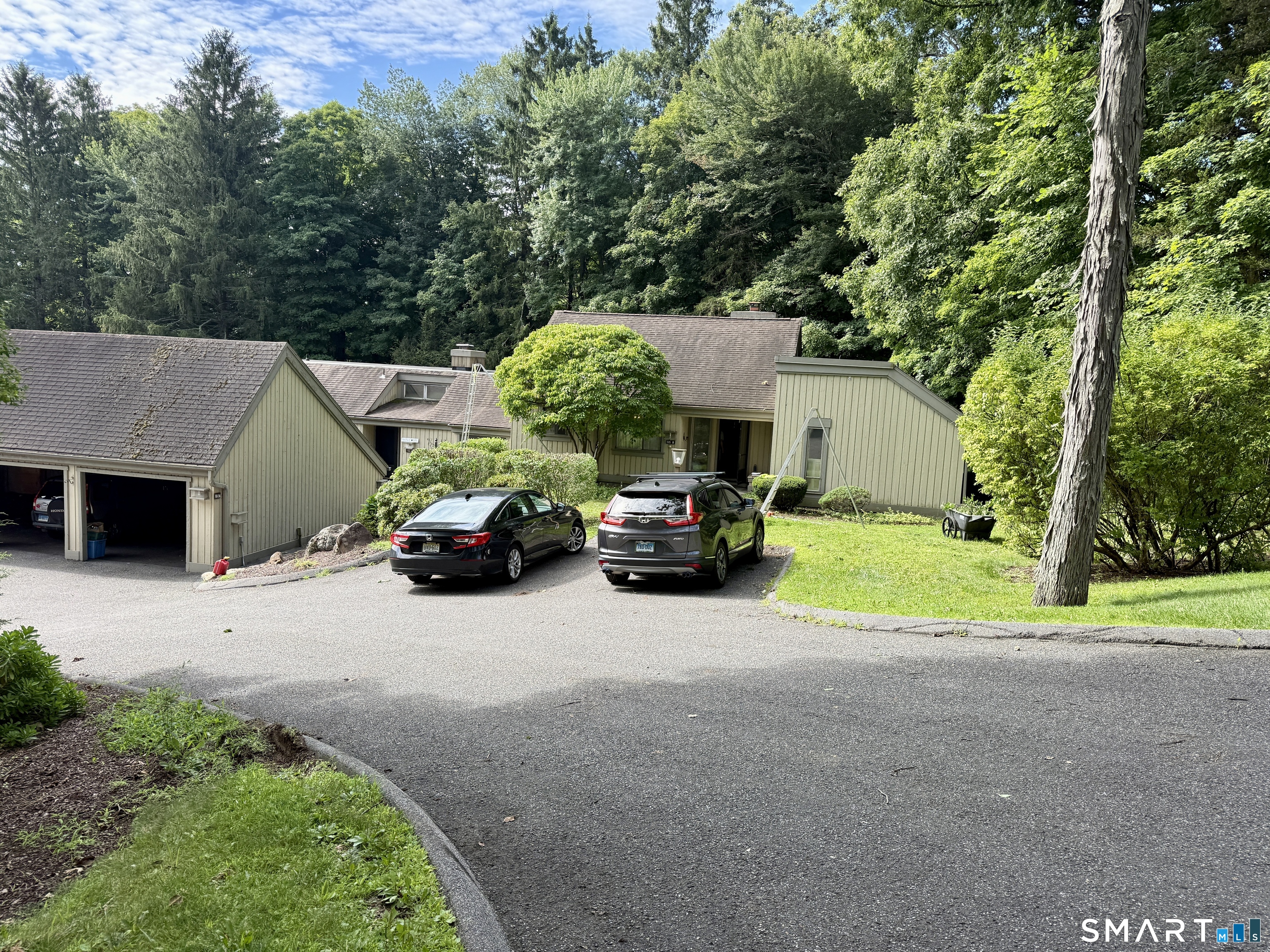 105 Heritage Village Southbury CT 06488