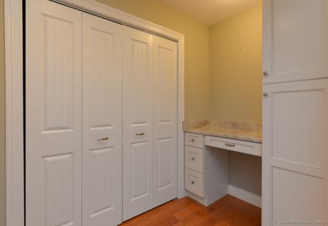 862 Heritage Village Southbury CT 06488