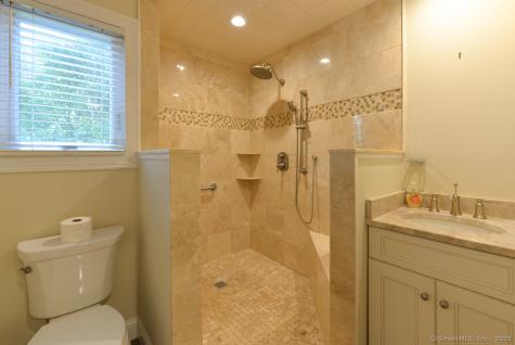 862 Heritage Village Southbury CT 06488